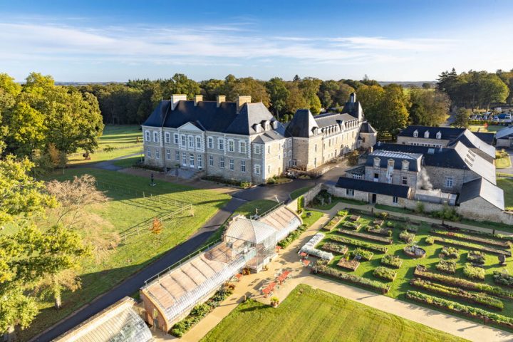 Château des Pères parc sculptures Bretagne