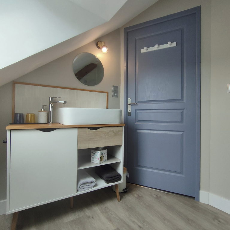 salle de bain gite guipry-messac